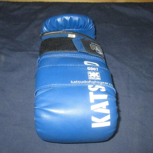 Katsu-Do Fight Gear Sparring Gloves (G007) (Kid Sized) - Picture 2 of 7
